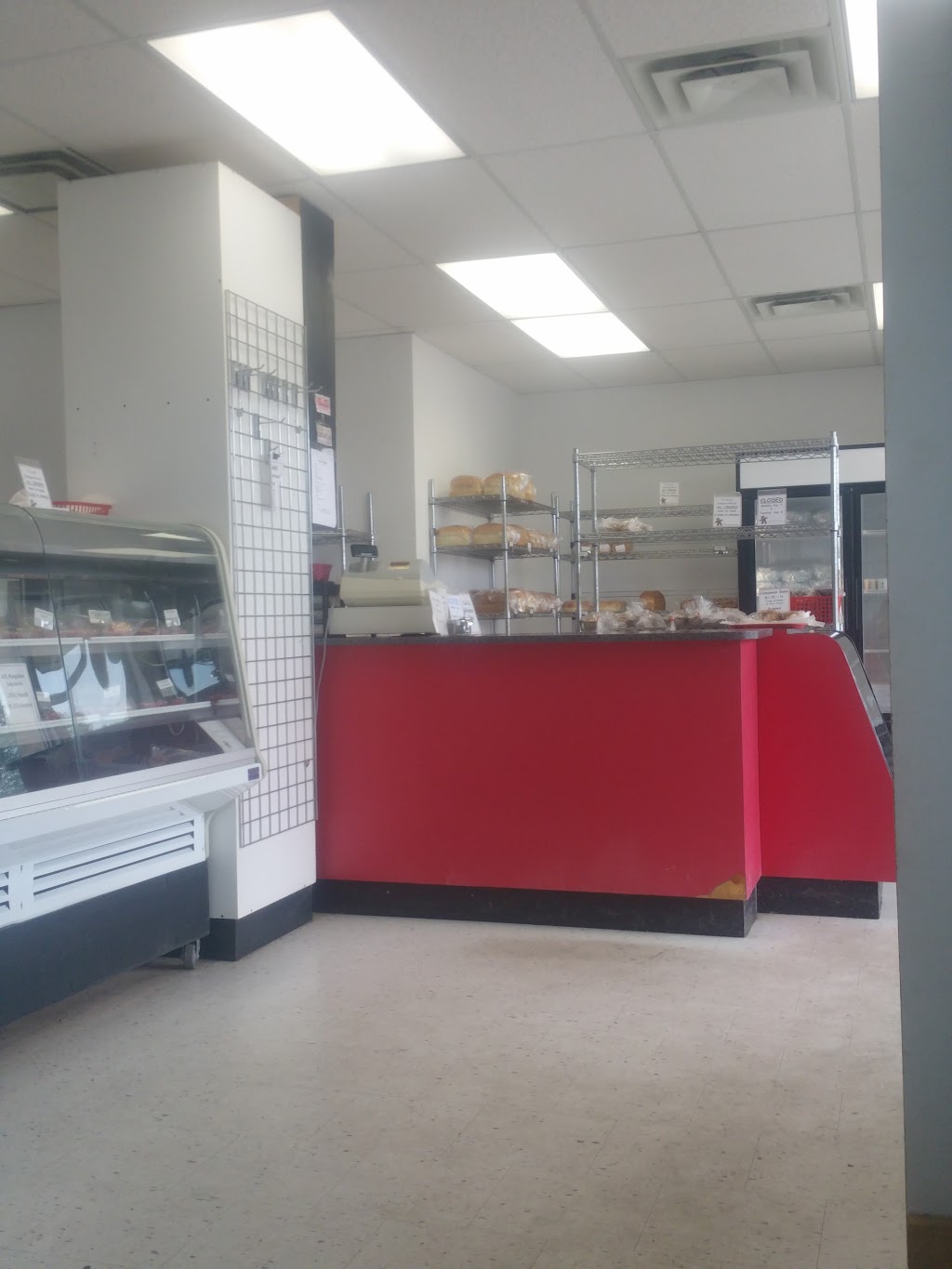 Gingerbread House Bakery | 22423 Jefferies Rd, Komoka, ON N0L 1R0, Canada | Phone: (519) 641-6623