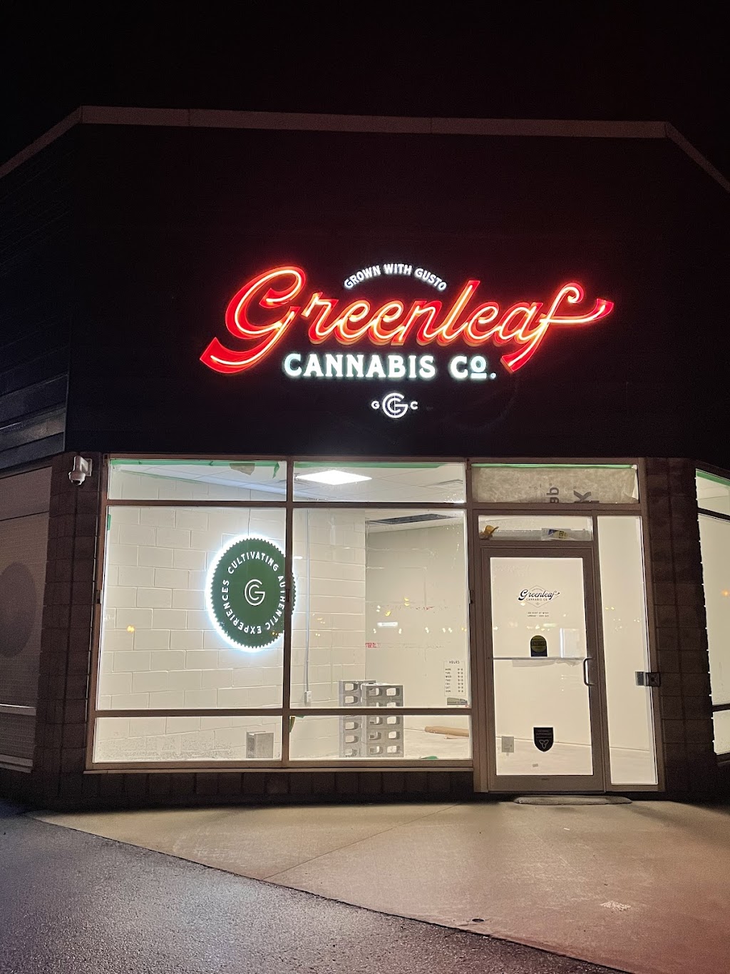Greenleaf Cannabis | 351 Kent St W Unit 1, Lindsay, ON K9V 2Z7, Canada | Phone: (705) 320-9898