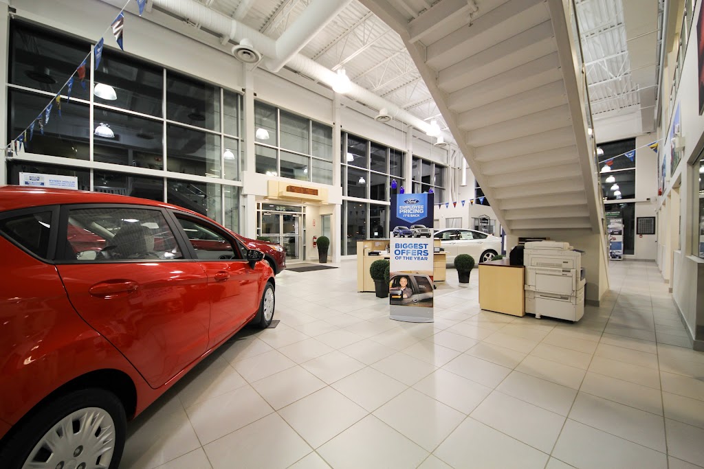 Hollis Ford | 266 Robie St, Truro, NS B2N 5Z8, Canada | Phone: (902) 895-5000