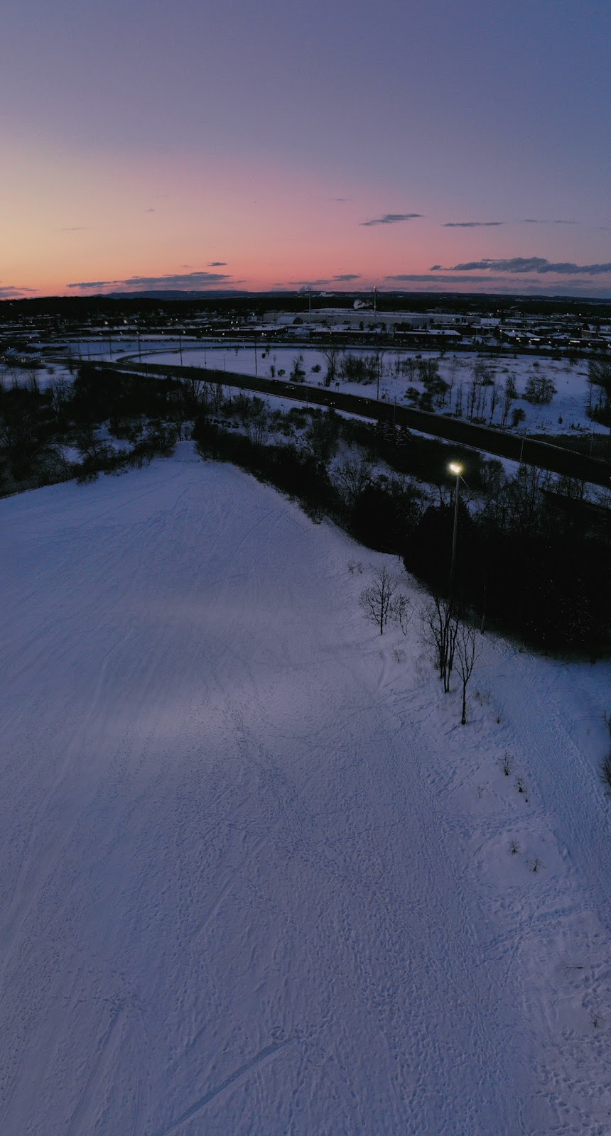 Greens Creek Sliding Hill | Bearbrook Rd, Ottawa, ON K1B 1B8, Canada