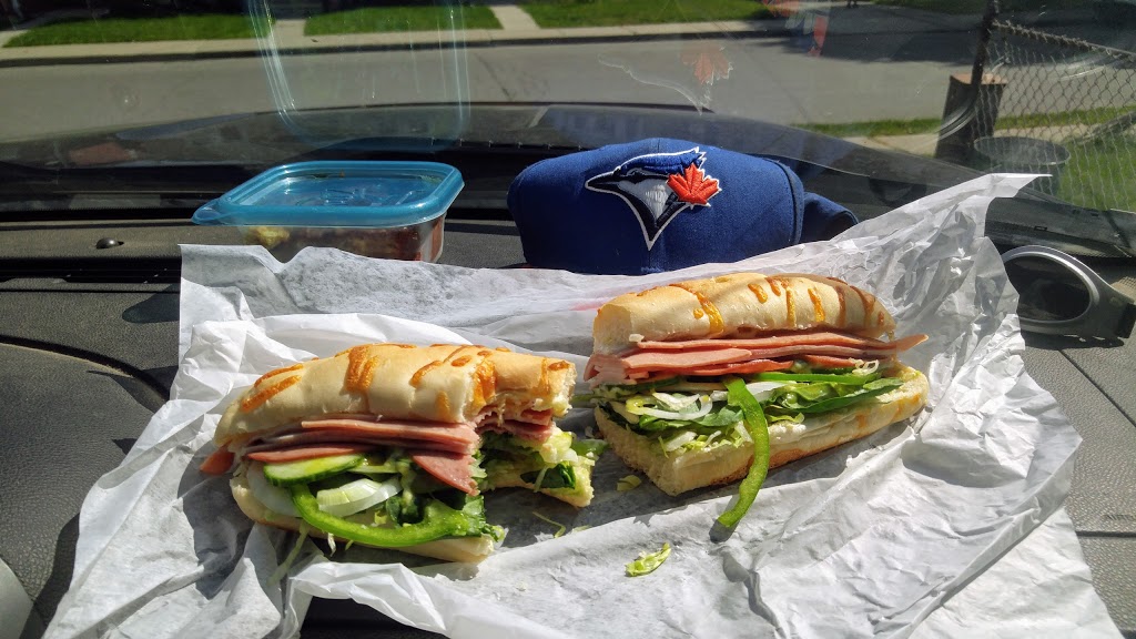 Papous Place Subs and Ice Cream | 73 Cedar St, Cambridge, ON N1S 1V6, Canada | Phone: (519) 621-1107