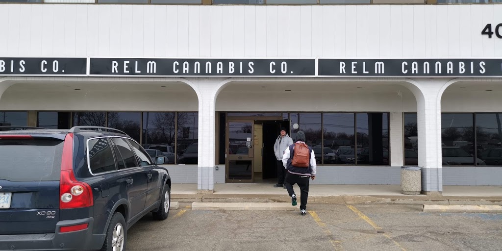 Relm Cannabis Co | 103 - 4031 Fairview St, Burlington, ON L7L 2A4, Canada | Phone: (905) 516-4031