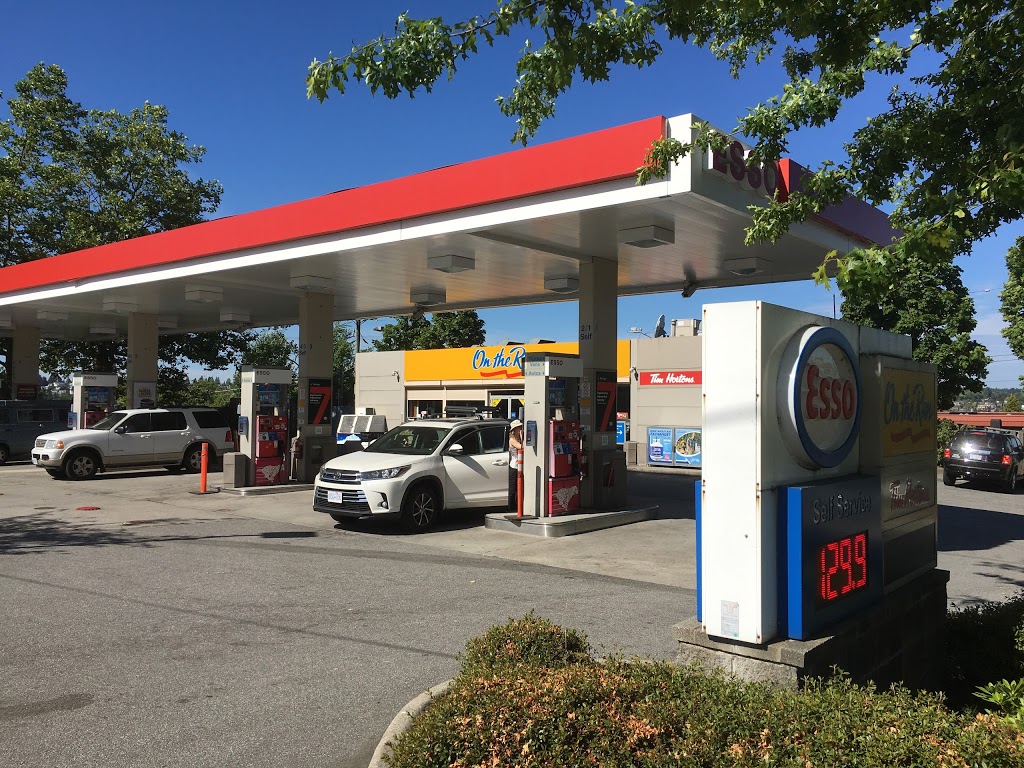 Esso | 3205 Arbutus St, Vancouver, BC V6J 3Z4, Canada | Phone: (604) 738-5578