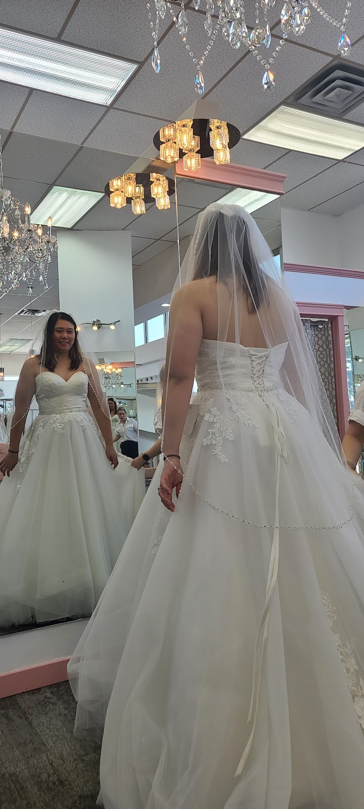 Blissful Bridal | 7004 Macleod Trail, Calgary, AB T2H 0L3, Canada | Phone: (403) 291-0383