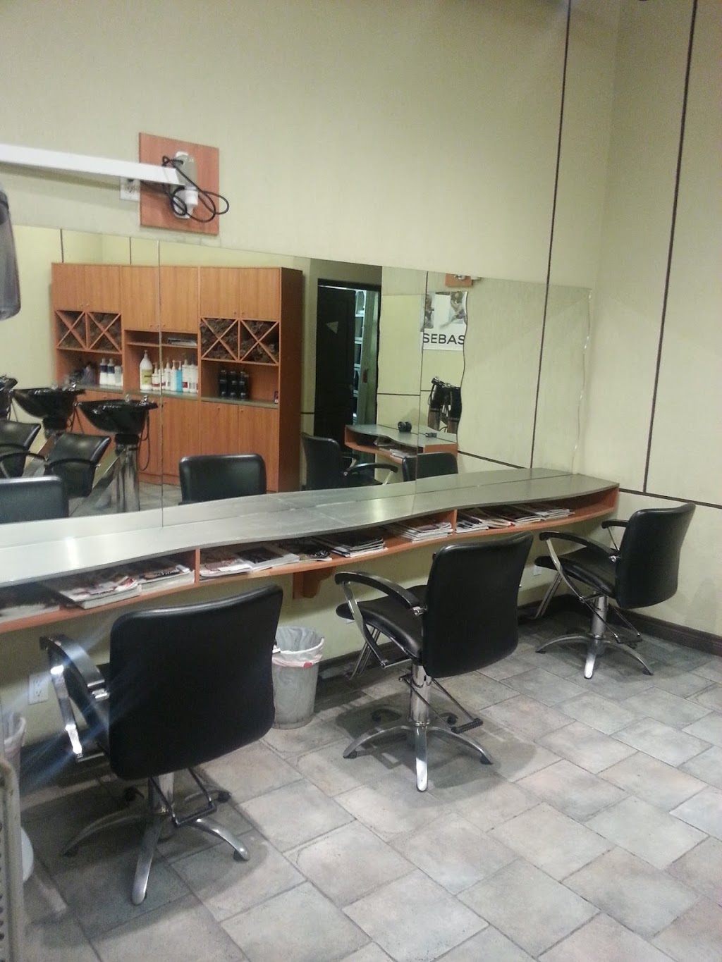 Studio North Salon and Spa | 11670 Hurontario St, Brampton, ON L7A 1E6, Canada | Phone: (905) 840-4700