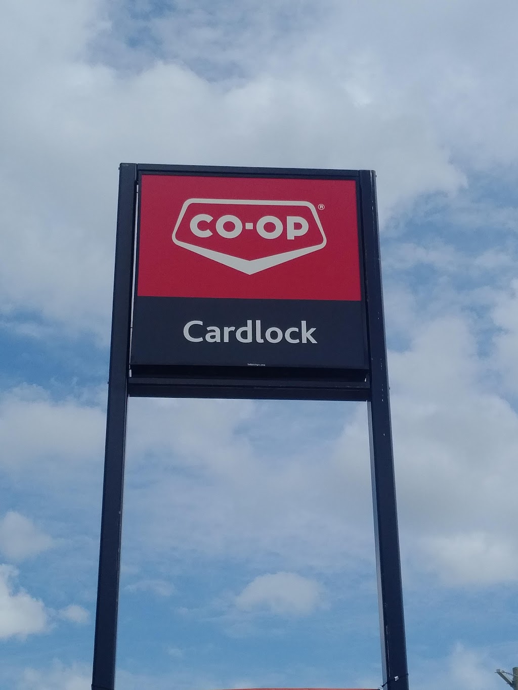 Co-op Gas Bar | 3810 62 St, Drayton Valley, AB T7A 1S6, Canada | Phone: (780) 514-5042