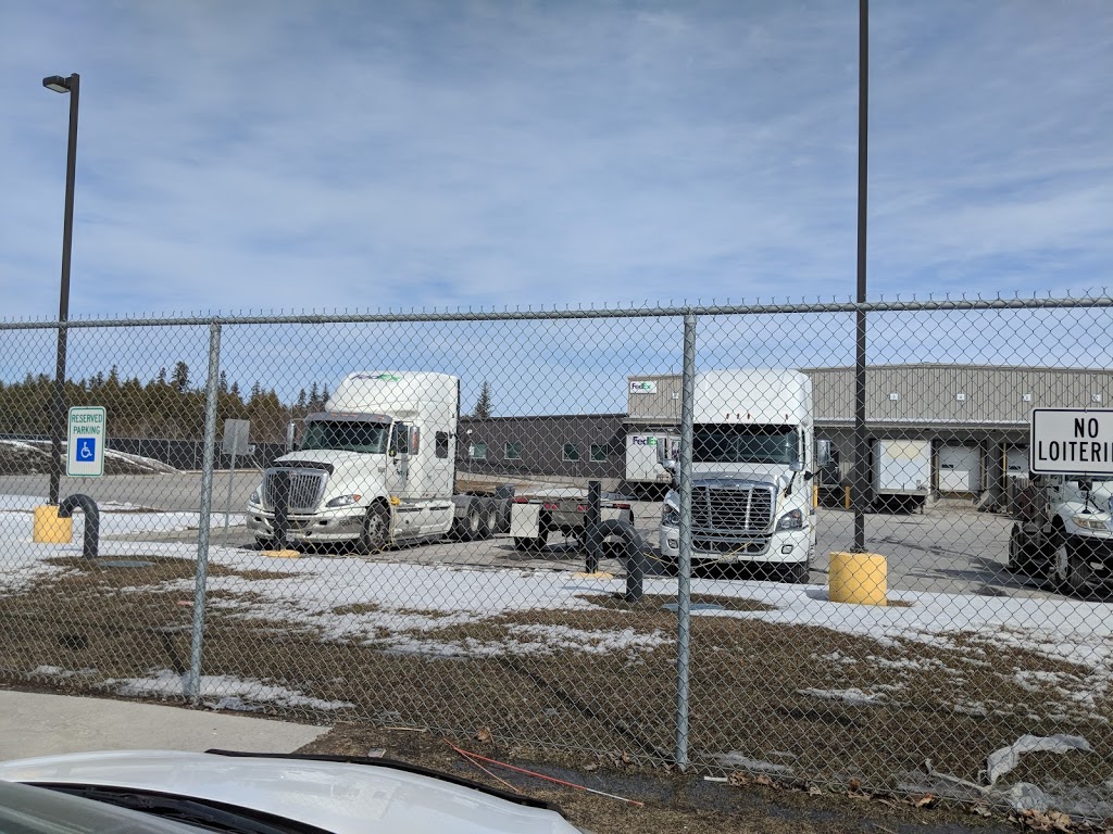 FedEx Ground Terminal | 985 Moodie Dr, Nepean, ON K2R 1H4, Canada | Phone: (800) 463-3339