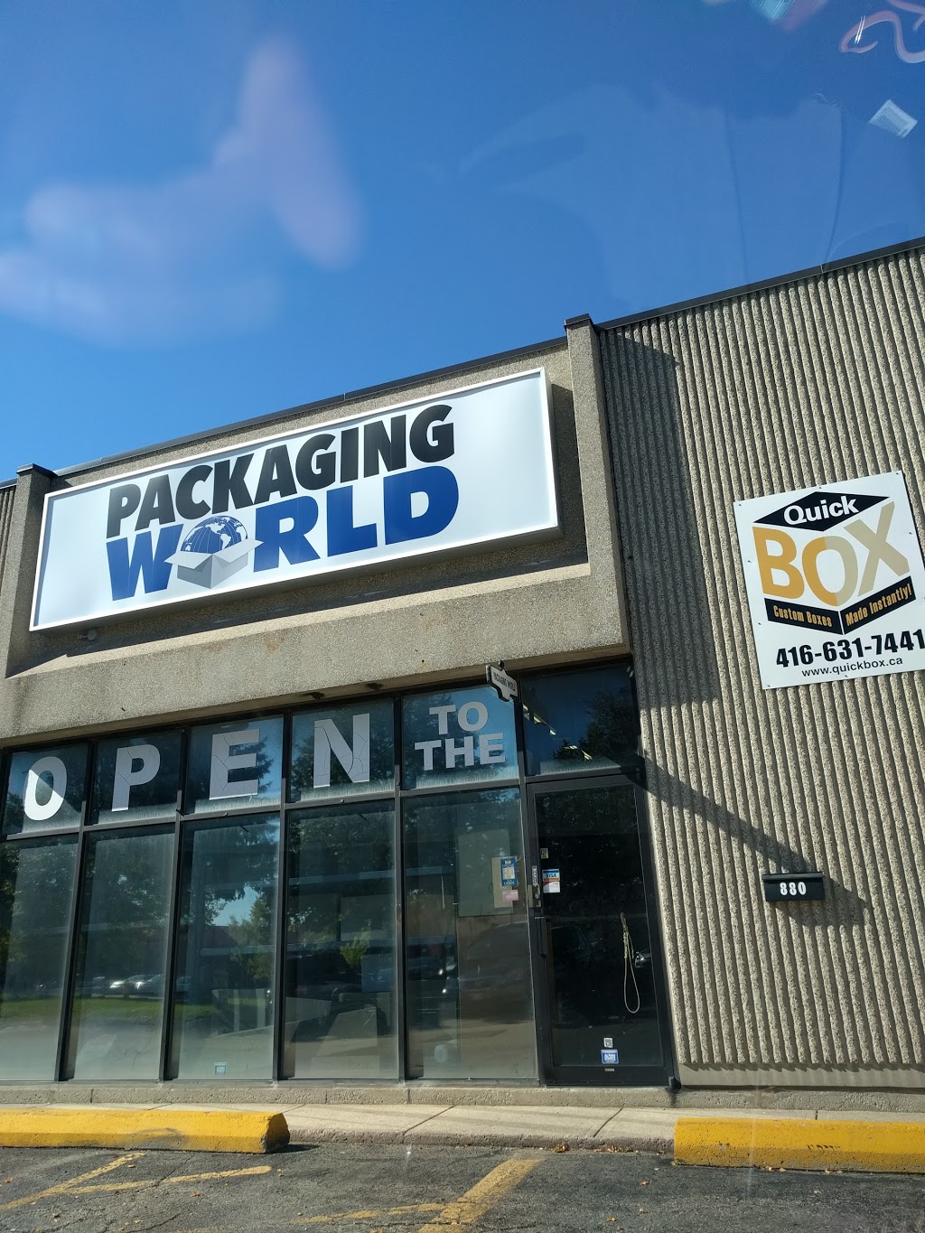 Packaging World | 880 Steeprock Dr, North York, ON M3J 2X2, Canada | Phone: (416) 631-7441