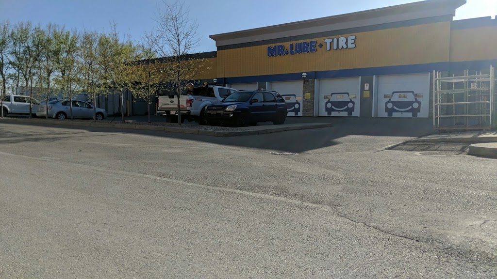 Mr. Lube in Walmart | 8888 Country Hills Blvd NW #200, Calgary, AB T3G 5T4, Canada | Phone: (403) 547-4602