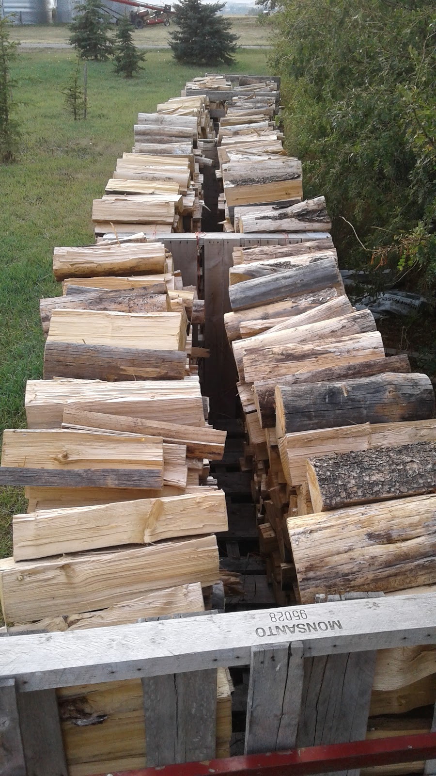 Firewood Sales | Foothills No. 31, AB T0L 0A0, Canada | Phone: (403) 601-0804