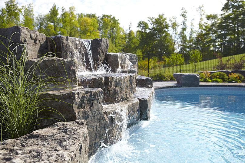 Pioneer Family Pools & Spas | 1176 Victoria St N, Kitchener, ON N2B 3C9, Canada | Phone: (519) 578-5010