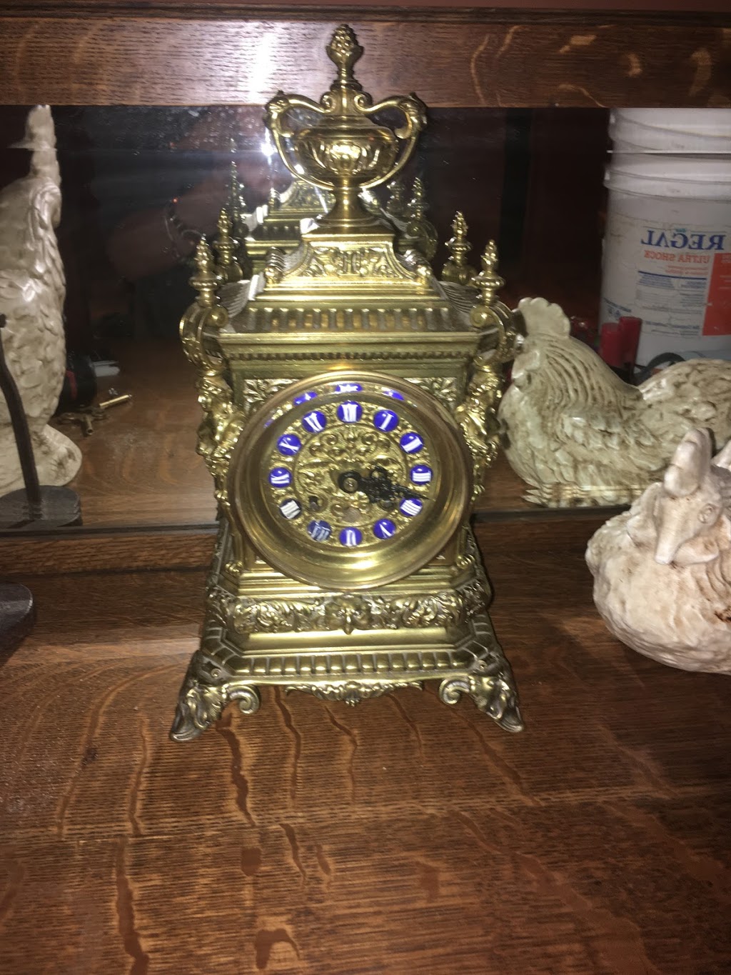 Antique Clocks & More | 1875 Leslie St #19, North York, ON M3B 2M5, Canada | Phone: (416) 782-3800