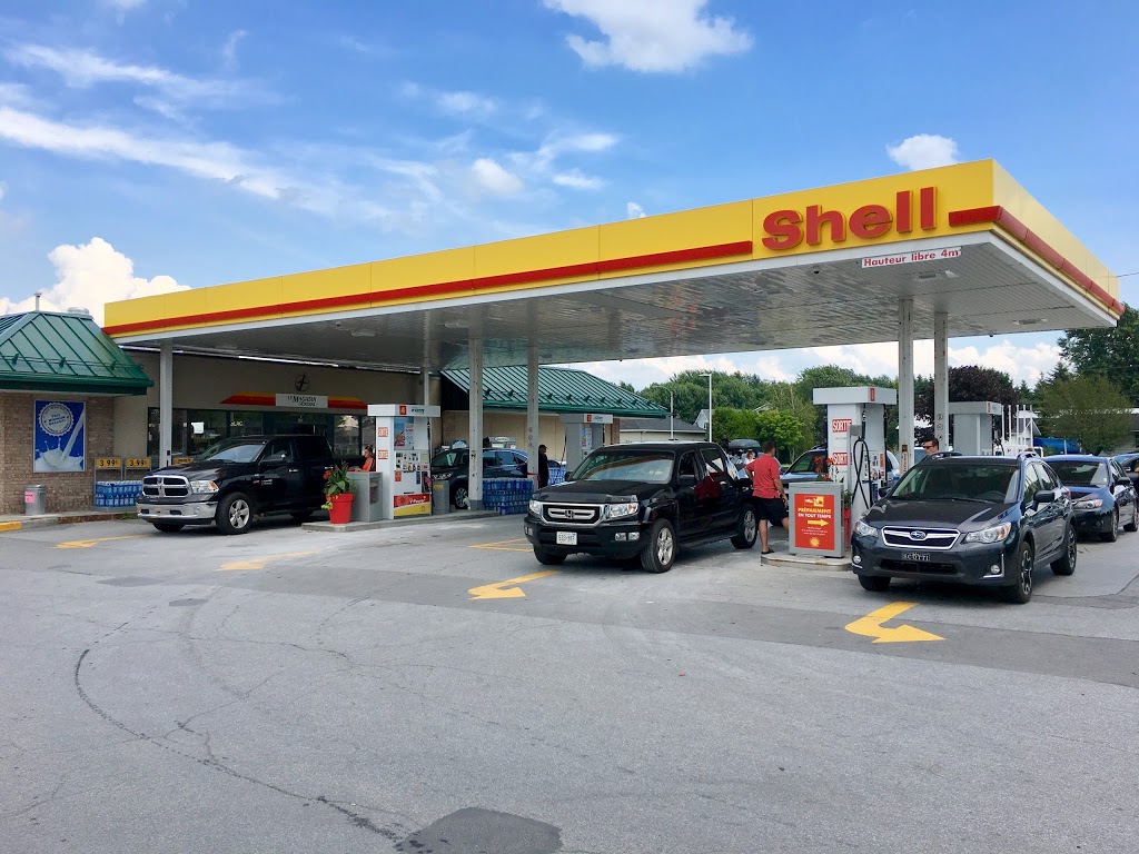 Shell | 569 Rue Principale, Sainte-Hélène-de-Bagot, QC J0H 1M0, Canada | Phone: (450) 791-2232