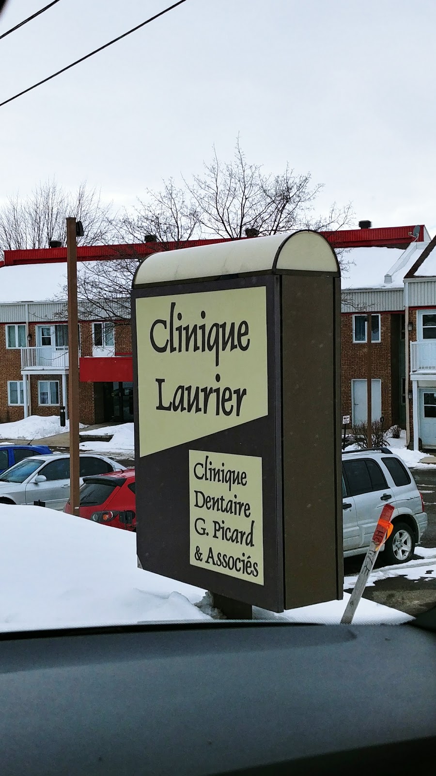 Clinique Laurier | 39 Rue Laurier E, Victoriaville, QC G6P 6P6, Canada | Phone: (819) 357-9322