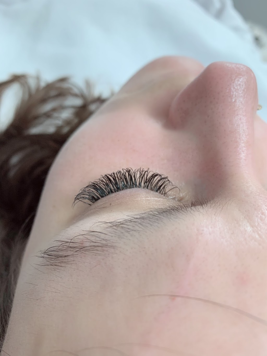 Love Your Lashes - By Riley | 472 Elizabeth St #4b, Burlington, ON L7R 2M2, Canada | Phone: (289) 838-2244