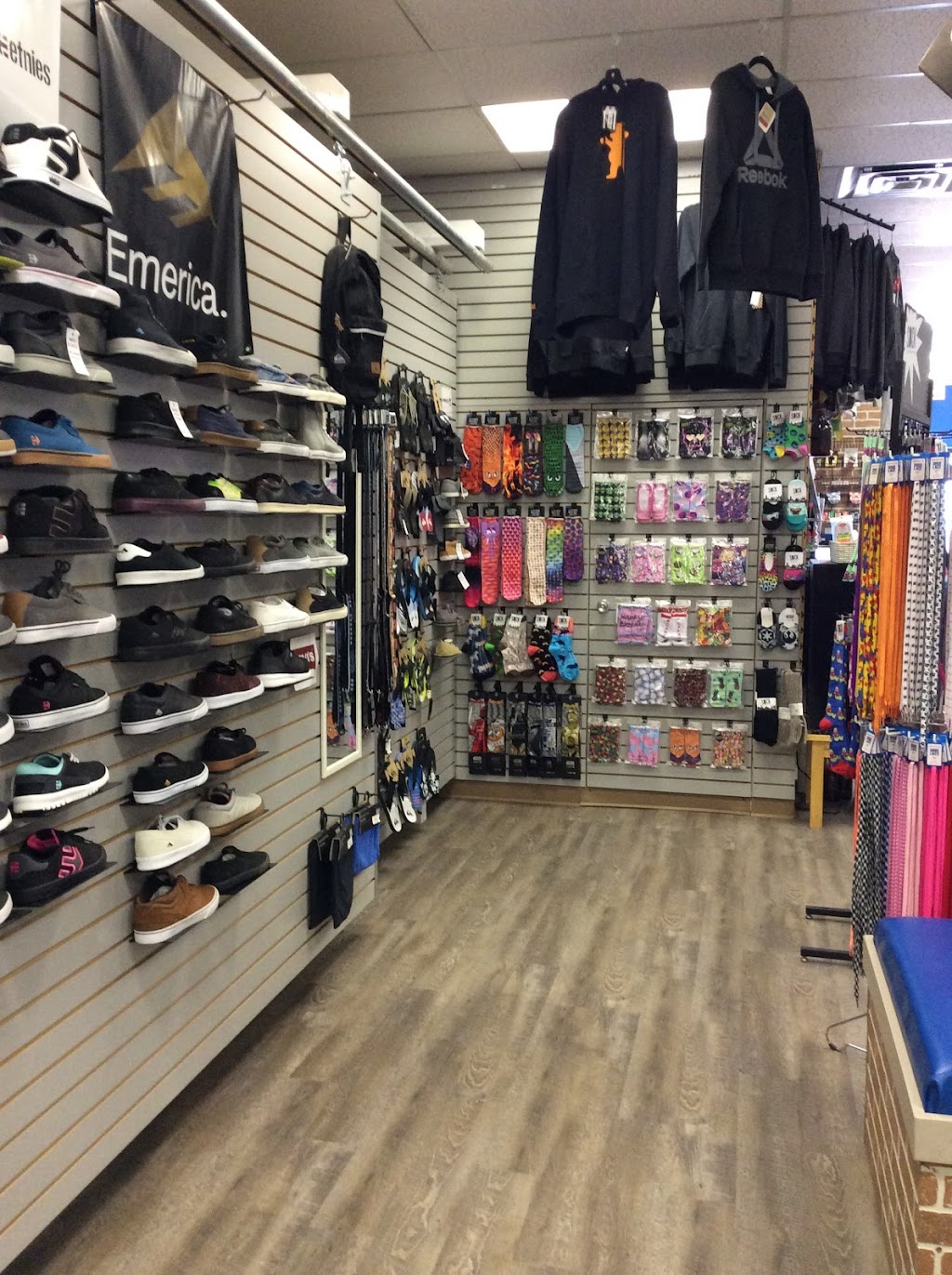 Sneakers Plus | 6600 50 Ave #6, Stettler, AB T0C 2L2, Canada | Phone: (403) 742-0258