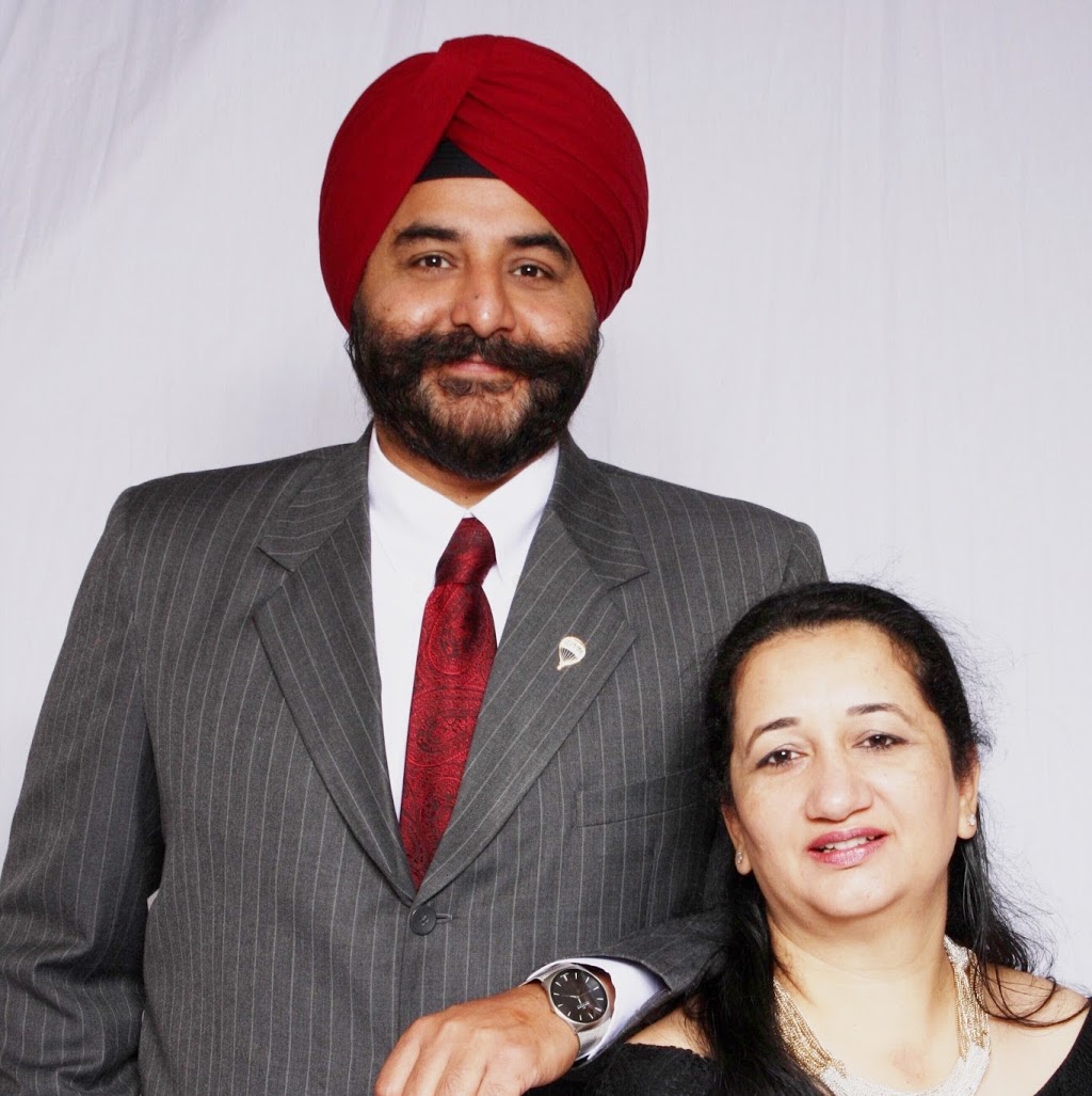 Tom Sachdeva - Re/Max Salesperson | 7595 Markham Rd #19A, Markham, ON L3S 0B6, Canada | Phone: (647) 299-4529