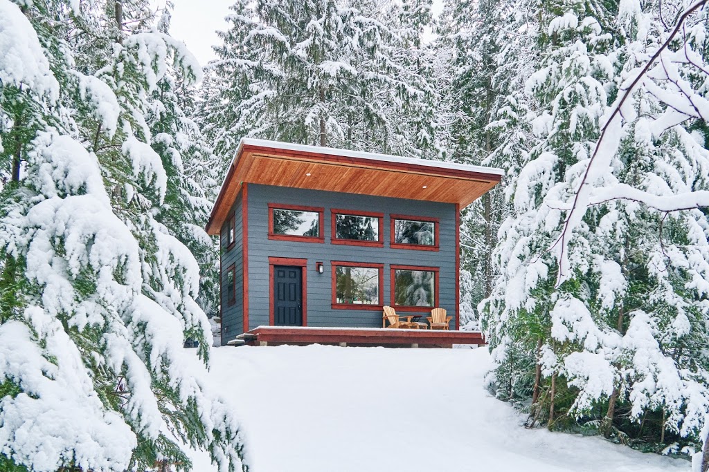 Woodland Cabins | 2772 Schmid Rd, Sorrento, BC V0E 2W1, Canada | Phone: (250) 803-4670