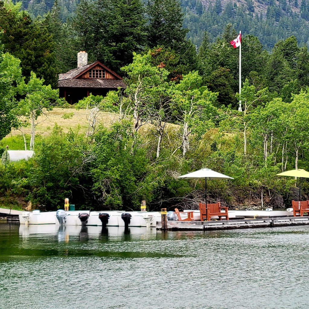 Tsuniah Lake Lodge | Unnamed Road, Cariboo J, BC V0L 1X0, Canada | Phone: (403) 987-9258