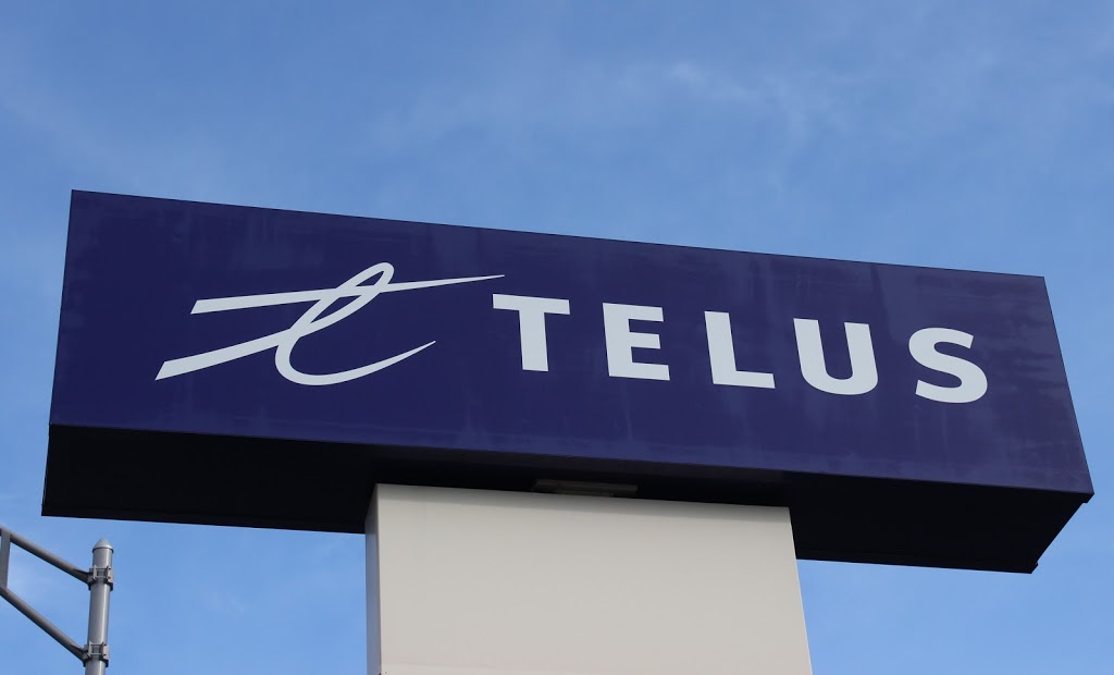 Telus | 1439 Boulevard des Laurentides, Vimont, QC H7M 2Y3, Canada | Phone: (450) 239-1311