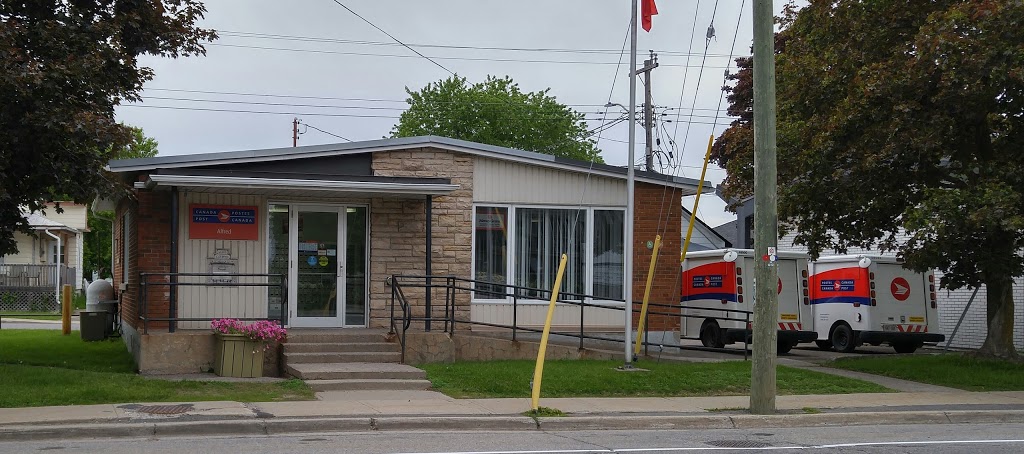 Canada Post | 336 St-Philippe St, Alfred, ON K0B 1A0, Canada | Phone: (866) 607-6301