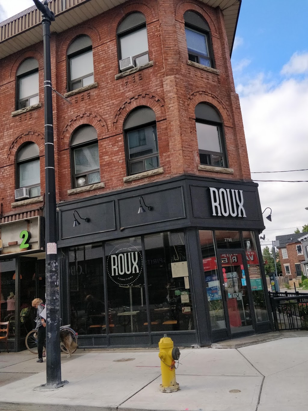 Roux | 2790 Dundas St W, Toronto, ON M6P 1Y5, Canada | Phone: (647) 343-3600