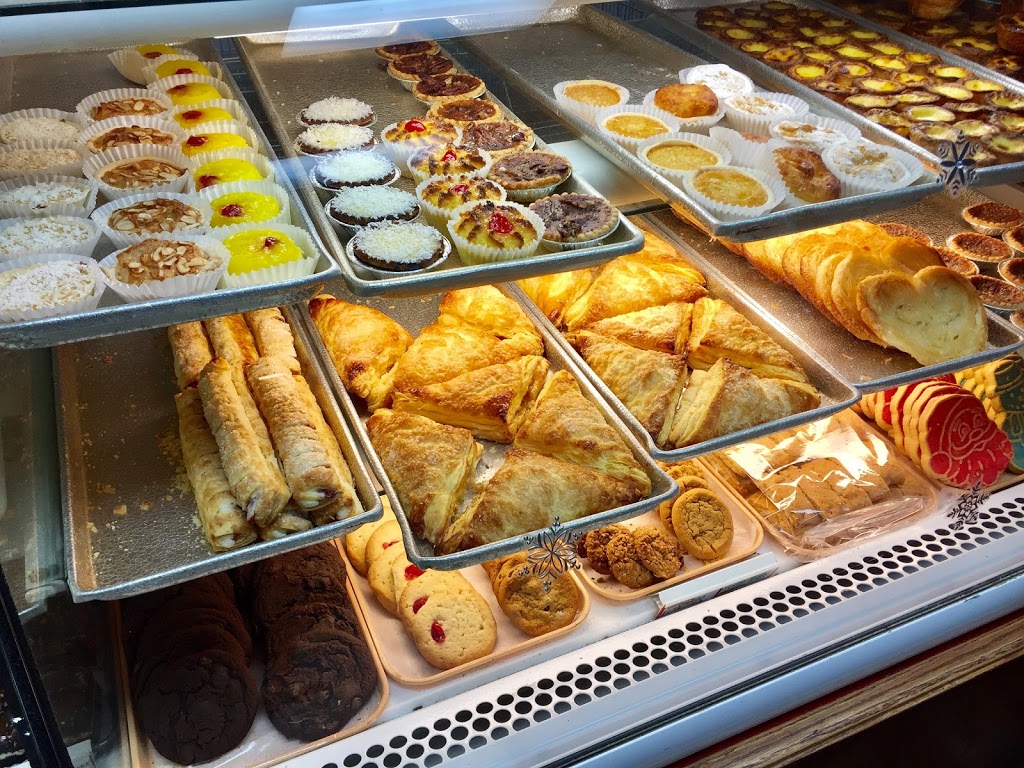 Portugese Canadian Bakery | 5304 118 Ave NW, Edmonton, AB T5W 1C4, Canada | Phone: (780) 413-4056