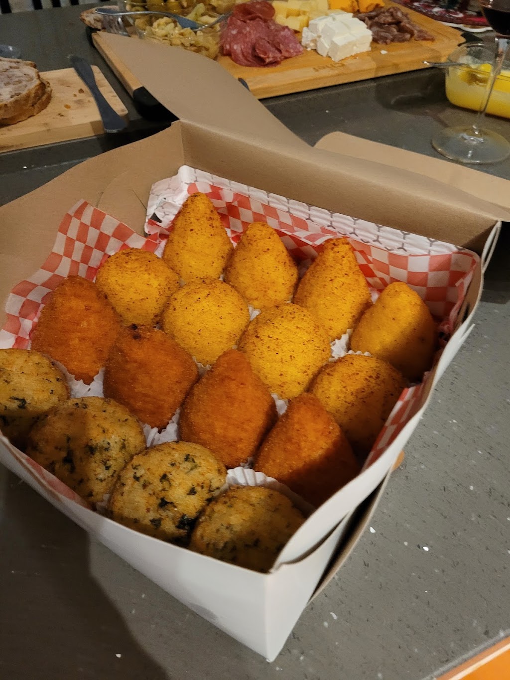 Arancini Lovers | 7 Hysel Rd, Toronto, ON M6L 2Y8, Canada | Phone: (647) 303-7098