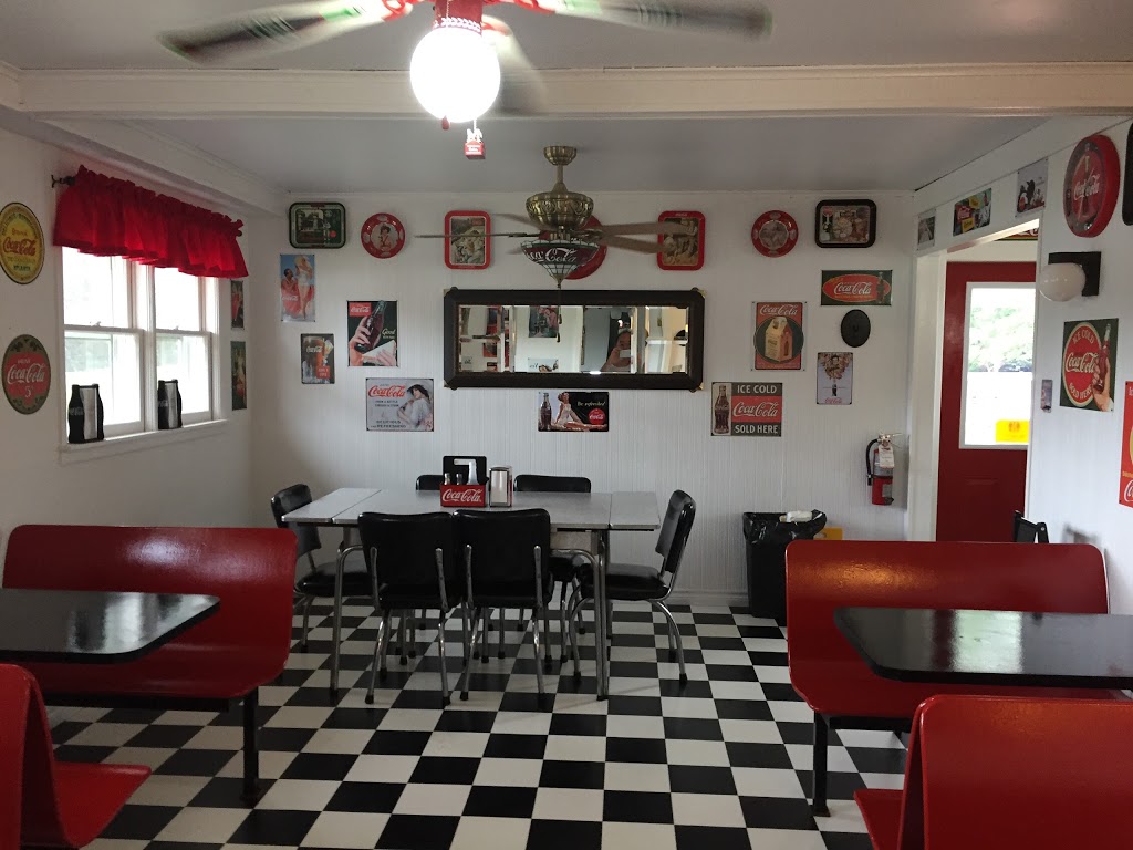 Andys Drive-In Restaurant | 3710 Norfolk County Hwy 59, Langton, ON N0E 1G0, Canada | Phone: (519) 875-2631