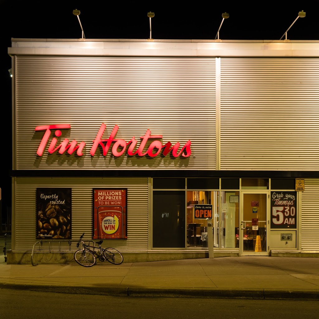 Tim Hortons | 820 Main St E, Milton, ON L9T 0J4, Canada | Phone: (905) 876-3700