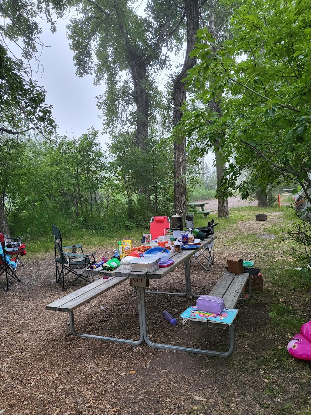 Sleepy Hollow Campground | 1229 Waterton Ave, Pincher Creek, AB T0K 1W0, Canada | Phone: (403) 627-2033