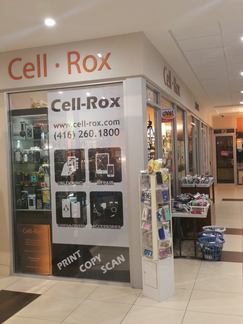 Cell Rox | 384 Yonge St, Toronto, ON M5B 1S8, Canada | Phone: (416) 260-1800