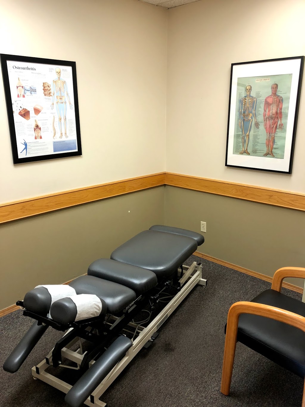 NW Chiropractic and Massage | 3604 52 Ave NW #138, Calgary, AB T2L 1V9, Canada | Phone: (403) 282-4004