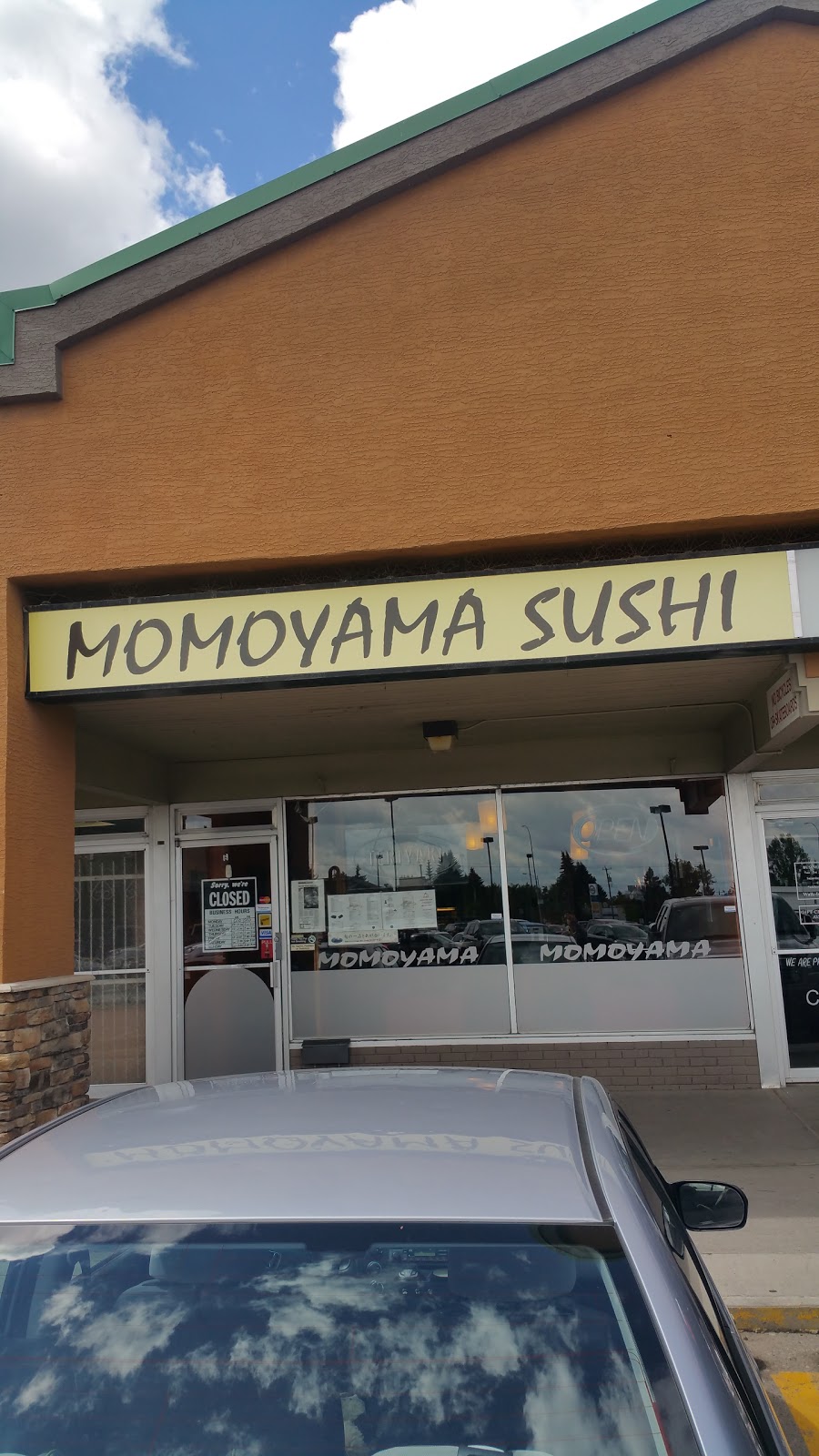 Momo-Yama Sushi | #6, 3919 Richmond Rd SW, Calgary, AB T3E 4P2, Canada | Phone: (403) 233-0995