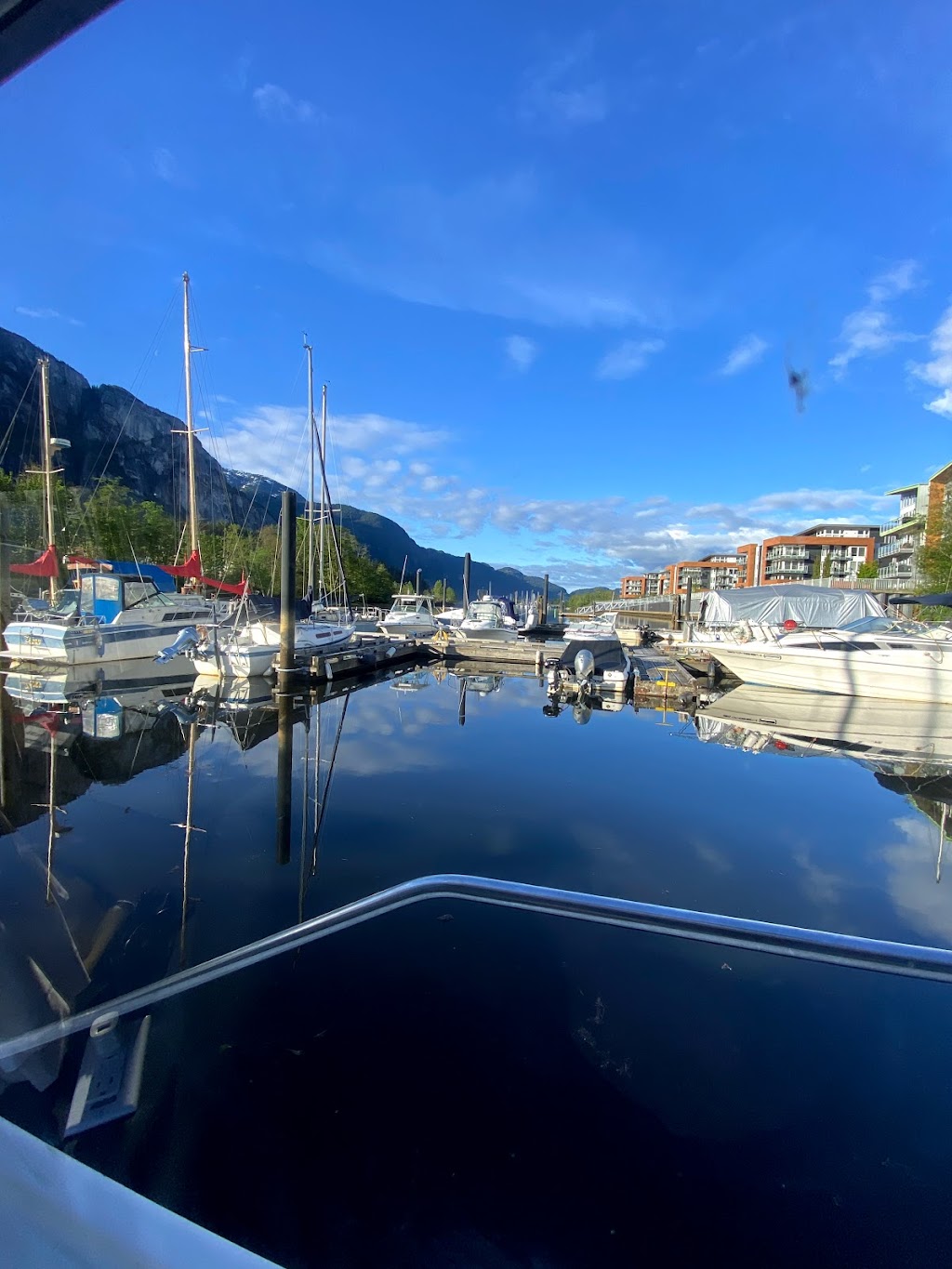 Blue Heron Marina Ltd | 1476 Pemberton Ave, Squamish, BC V8B 0K2, Canada | Phone: (604) 892-3703