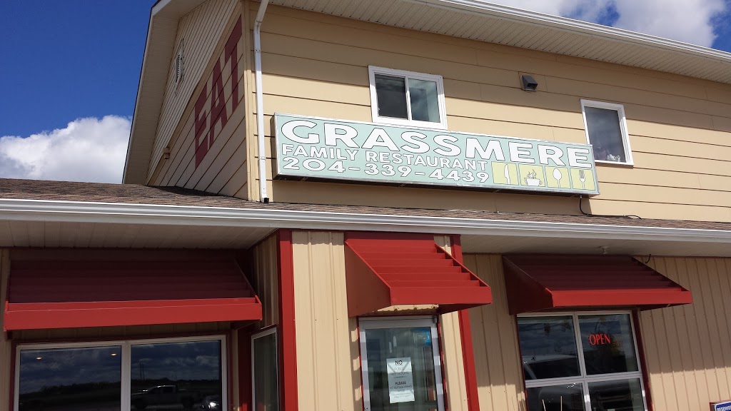 Grassmere Family Restaurant | 3750 McPhillips St, West Saint Paul, MB R4A 5A5, Canada | Phone: (204) 339-4439