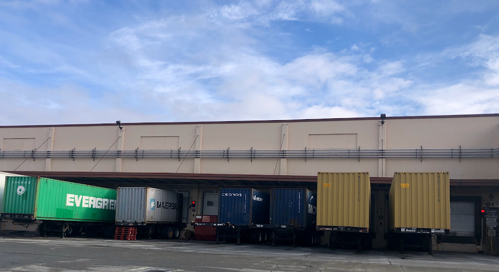 18 Wheels Warehousing & Trucking | 7185 11th Ave, Burnaby, BC V3N 2M5, Canada | Phone: (604) 439-8938