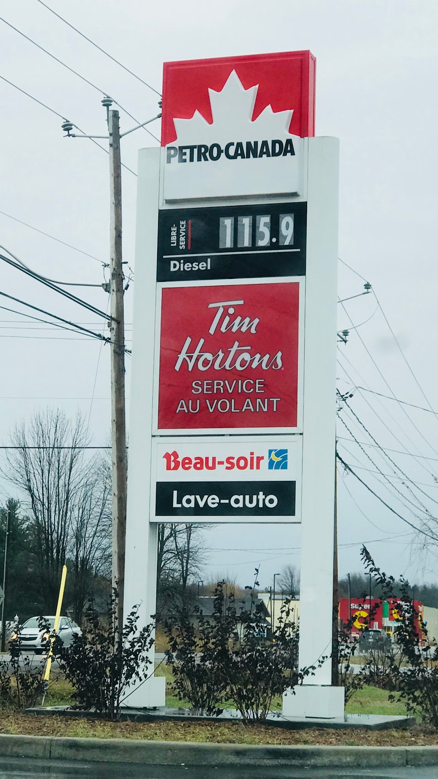 Petro-Canada | 1408 QC-201, Ormstown, QC J0S 1K0, Canada | Phone: (450) 829-3993