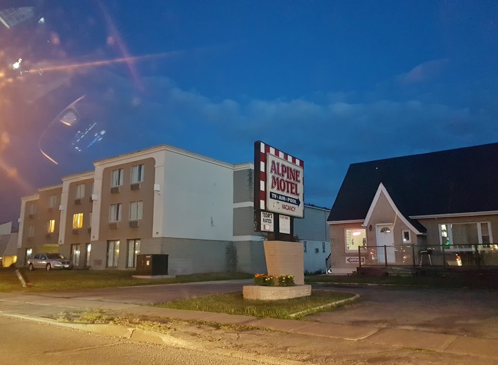 Alpine Motel | 7742 Lundys Ln, Niagara Falls, ON L2H 1H1, Canada | Phone: (905) 356-7016