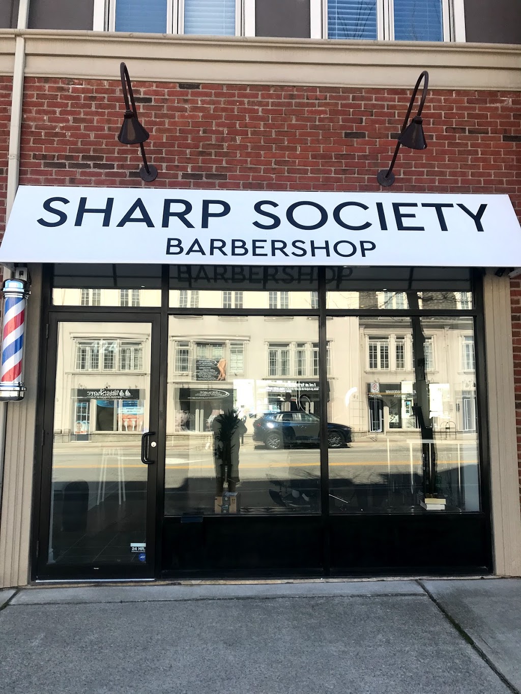 Sharp Society Barbershop | 124 Lakeshore Rd W, Oakville, ON L6K 1E3, Canada | Phone: (905) 339-0808