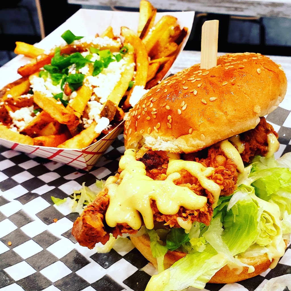 GOURMAND 5AD / GOURMANDS BURGER | 3100 Winston Churchill Blvd, Mississauga, ON L5L 2V7, Canada | Phone: (905) 820-0707