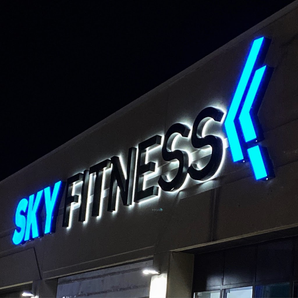 SkyFitness | 3345 Laird Rd #3, Mississauga, ON L5L 5R6, Canada | Phone: (905) 569-9991