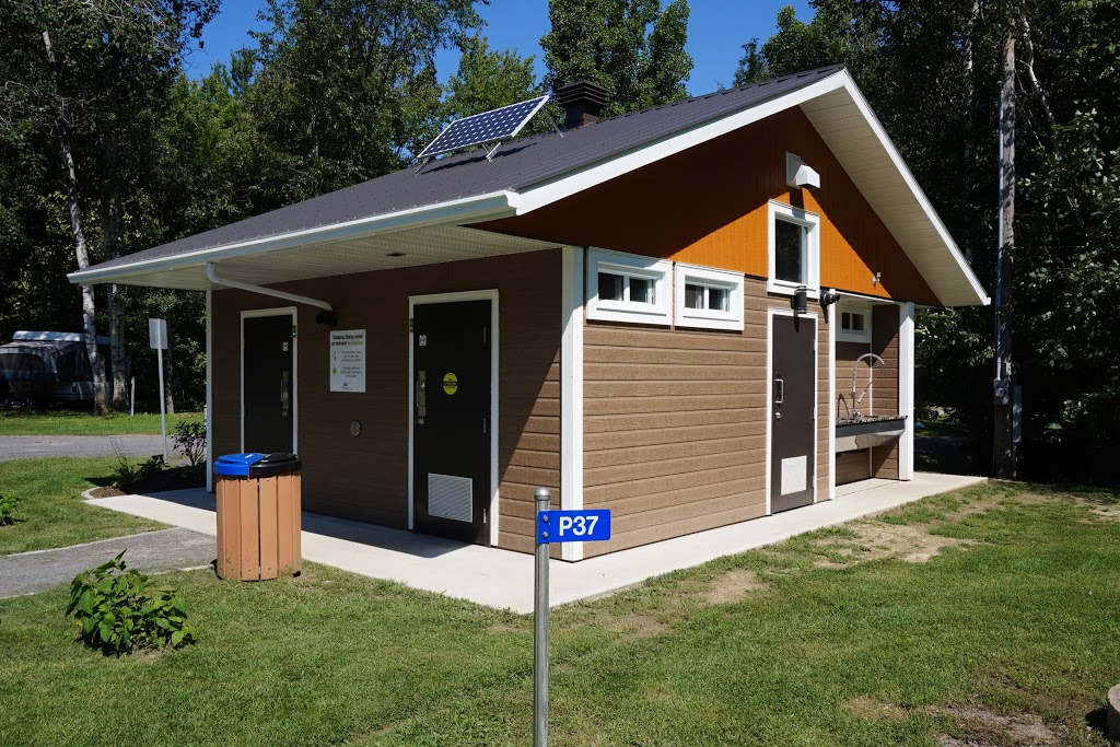 Camping Choisy | 209 QC-201, Rigaud, QC J0P 1P0, Canada | Phone: (450) 458-4900