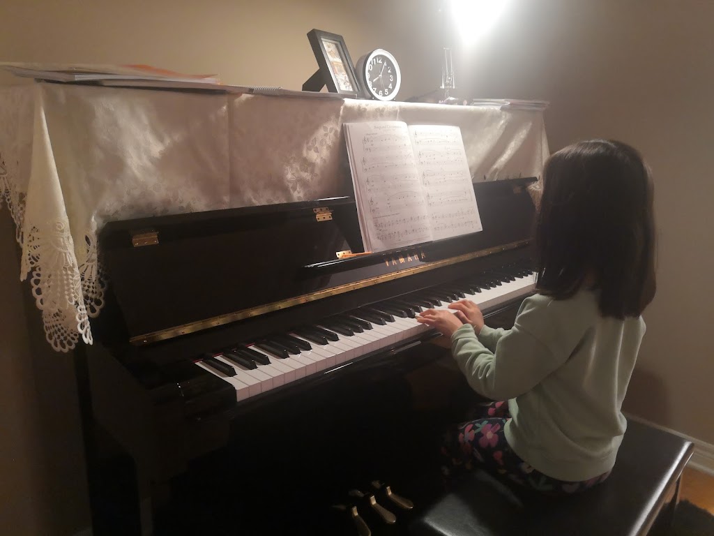 Jessie Piano tuning | Kirkland, QC H9H 3H4, Canada | Phone: (514) 578-0116