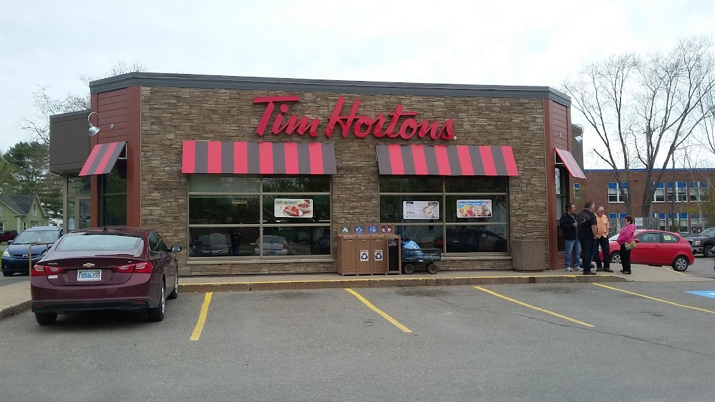 Tim Hortons | 241 Main St, Middleton, NS B0S 1P0, Canada | Phone: (902) 825-2145