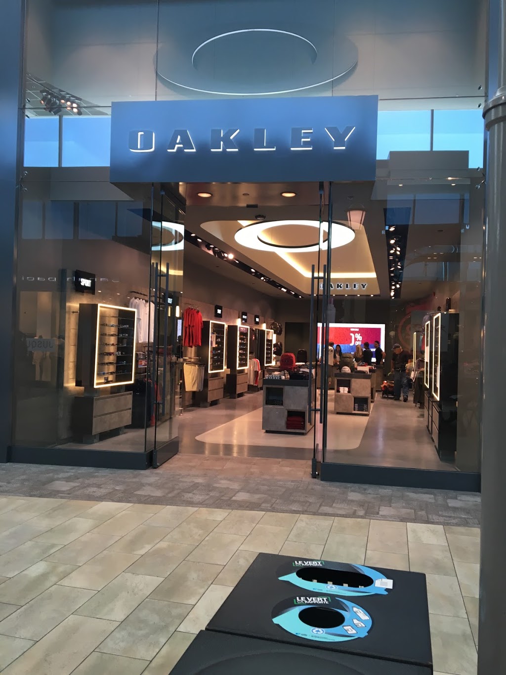 Oakley Store | 3035 Blvd le Carrefour T019A, Laval, QC H7T 1C8, Canada | Phone: (450) 680-1588