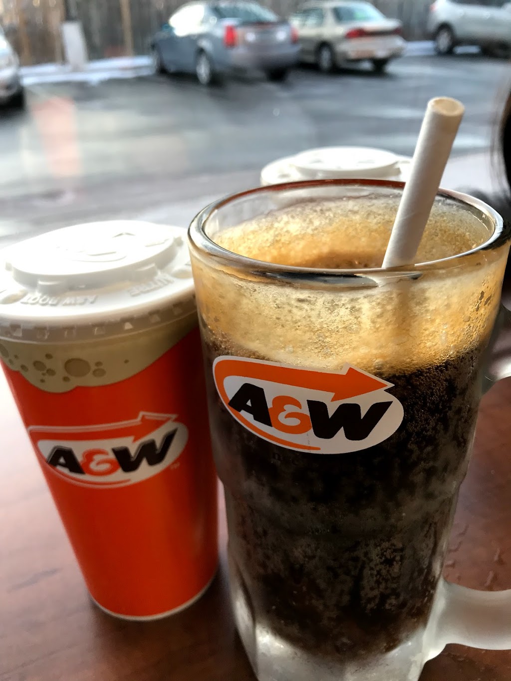 A&W | 221 Glendale Ave, St. Catharines, ON L2T 4C4, Canada