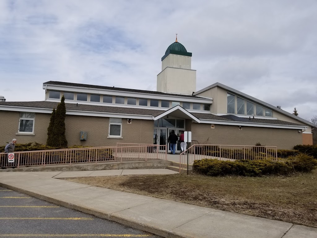 Islamic Centre of Kingston | 1477 Sydenham Rd, Kingston, ON K7L 4V4, Canada | Phone: (613) 542-9000