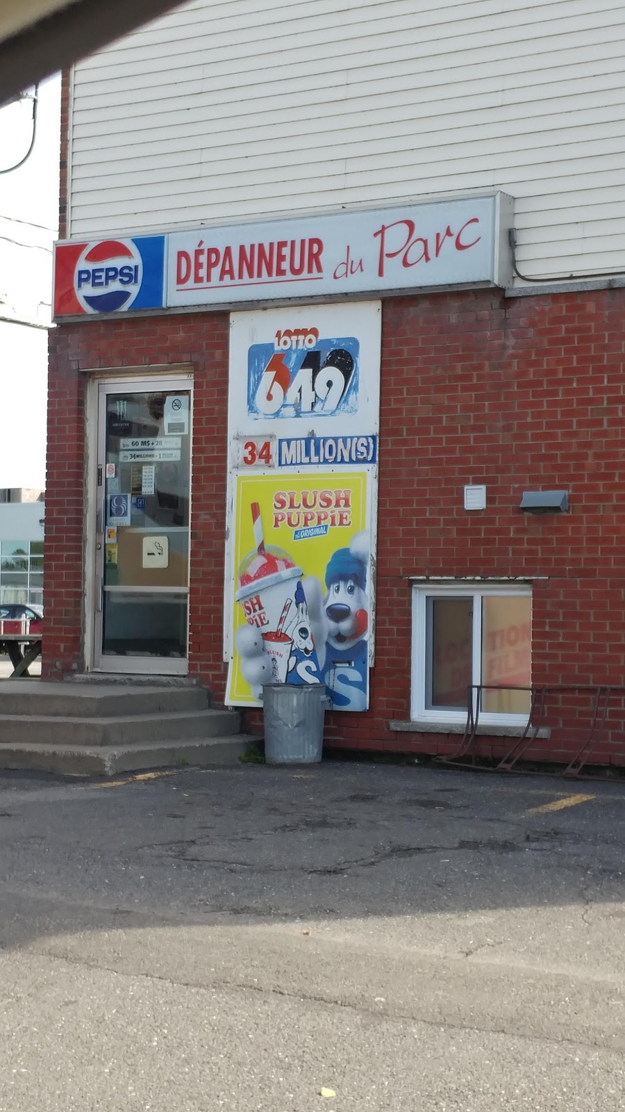 Dépanneur Du Parc | 2 Rue Rubin, Victoriaville, QC G6P 8T7, Canada | Phone: (819) 752-7292