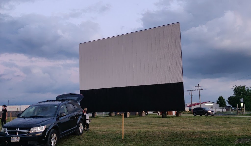 The Oxford Drive-In Theatre | 684471 Road 68, Woodstock, ON N0J 1A0, Canada | Phone: (519) 537-7392